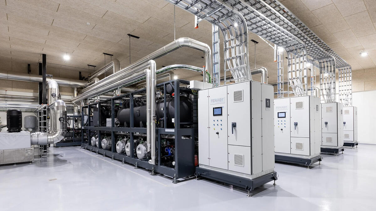 Fenagy produserer og leverer IoT-aktiverte varmepumper og kjølesystemer – bærekraftige og innovative produkter med IIoT-løsninger fra Inuatek og Secomea.


